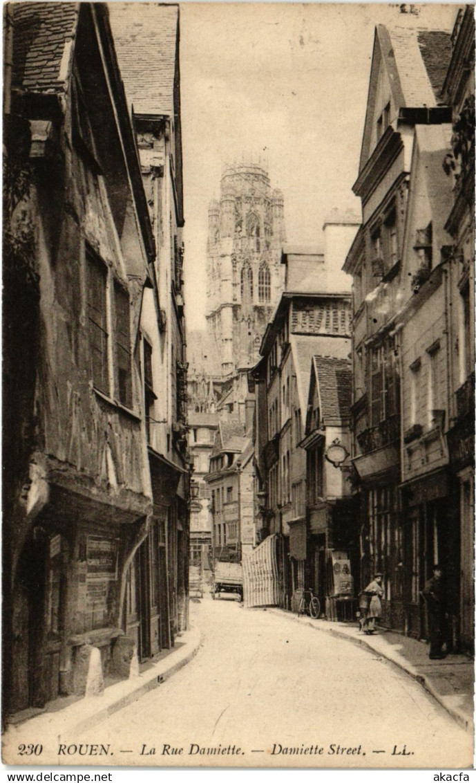 CPA Rouen La Rue Damiette (993049)