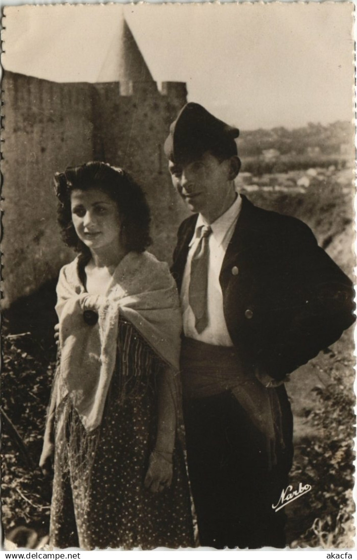 CPA ROUSSILLON Couple Catlan (144296)