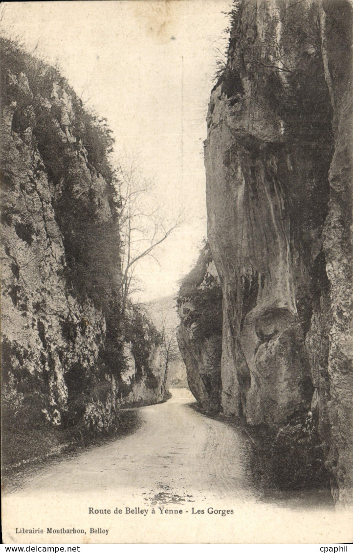 CPA Route de Belley a Yenne Les Gorges
