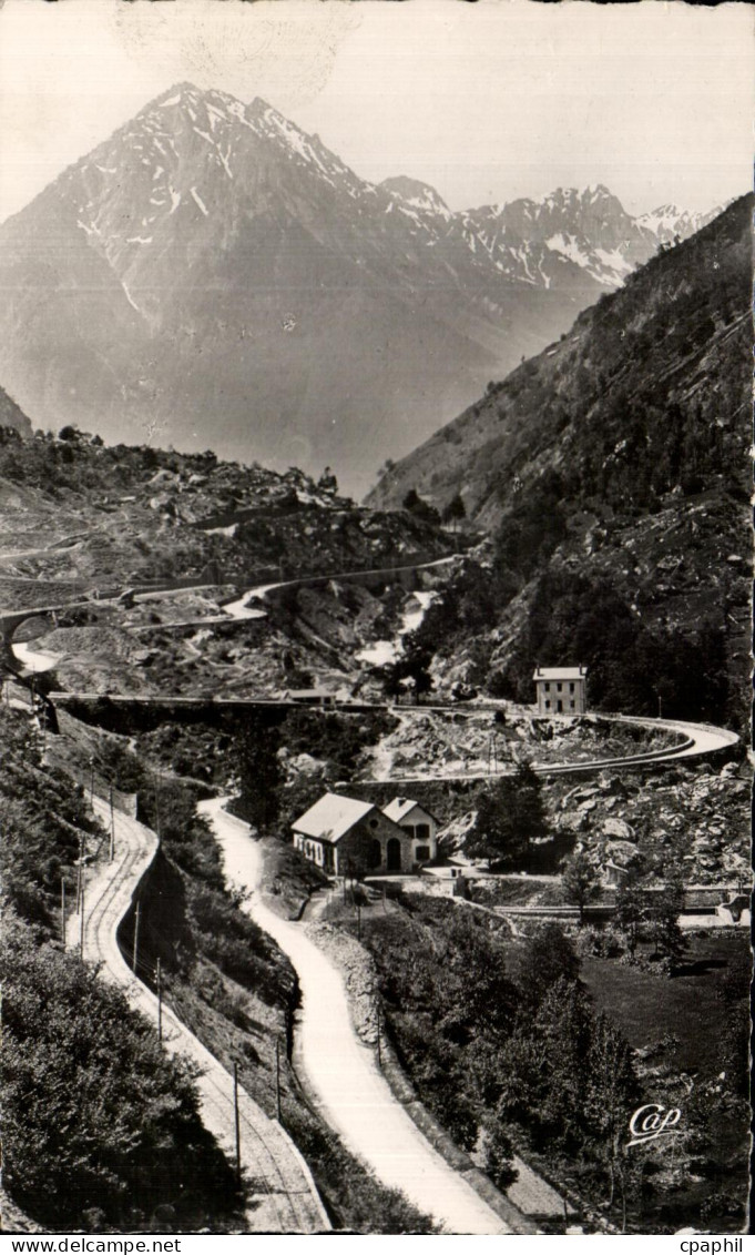 CPA Route de Pierrefitte a Cauterets Le Limacon