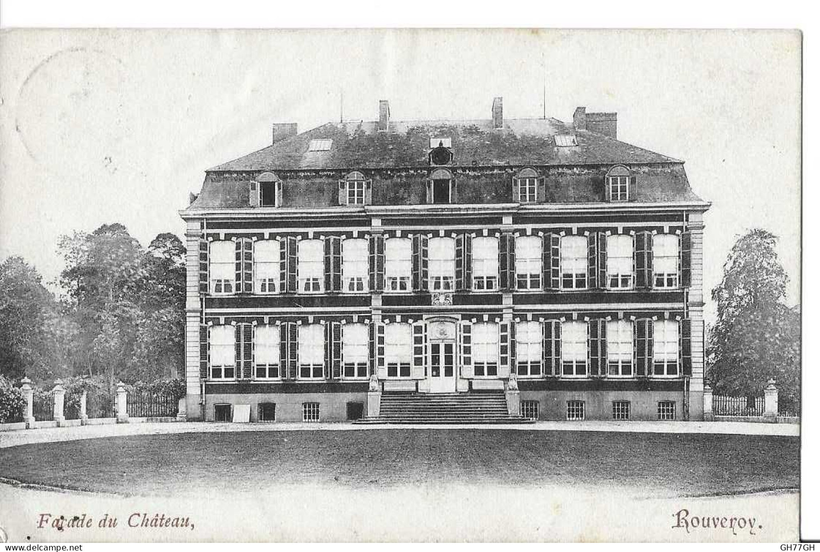 CPA ROUVEROY -FACADE DU CHATEAU -non circulée