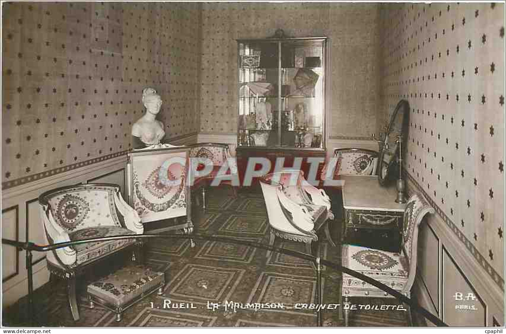 CPA RUEIL LA MALMAISON - CABINET DE TOILETTE