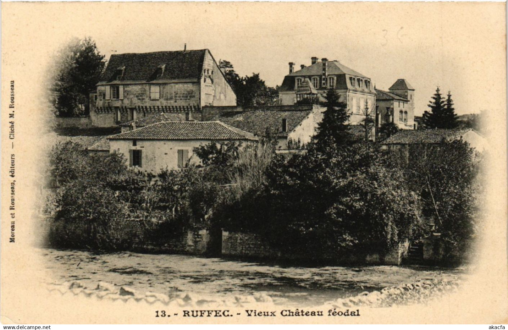 CPA RUFFEC - Vieux Chateau féodal (519077)