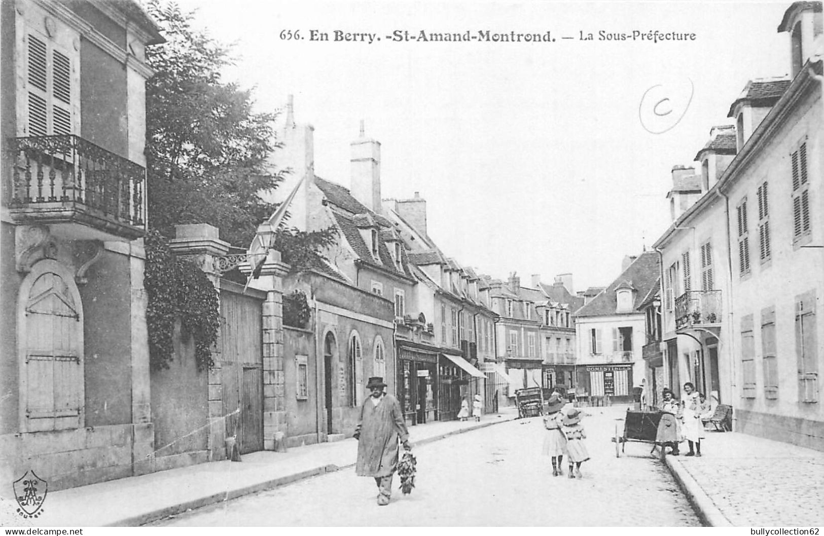 CPA Saint-Amand-Montrond 18/129