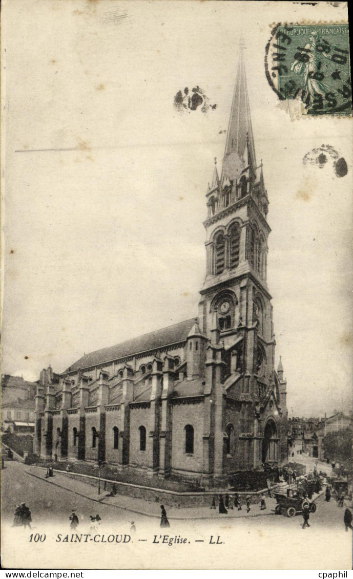 CPA Saint Cloud L Eglise