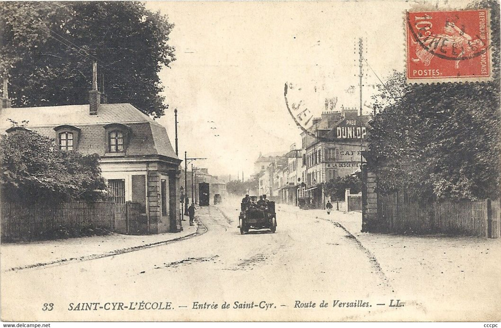 CPA Saint-Cyr-l'Ecole Entrée de Saint-Cyr Route de Versailles