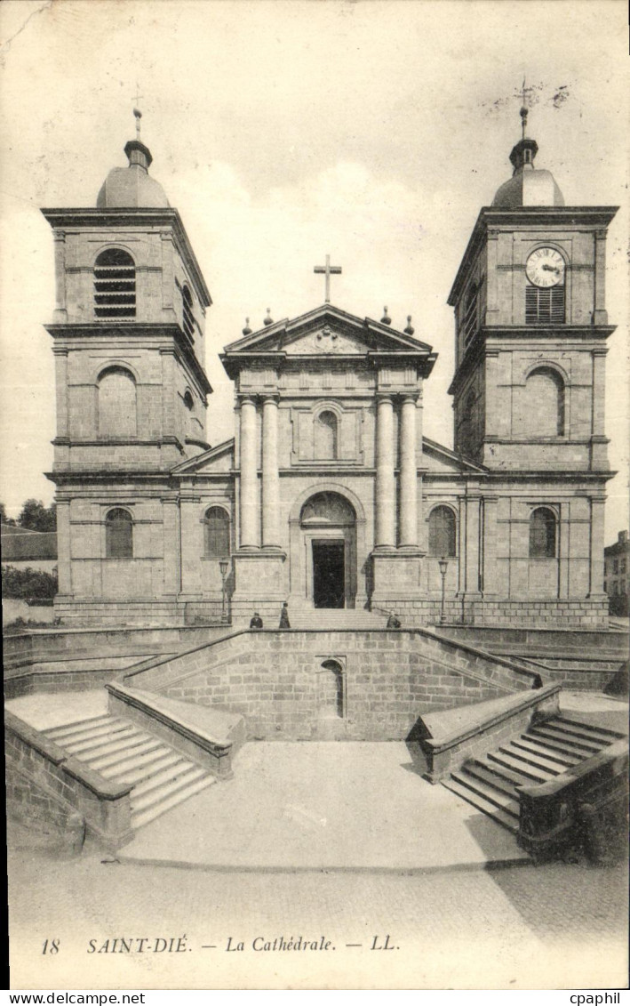 CPA Saint Die La Cathedrale