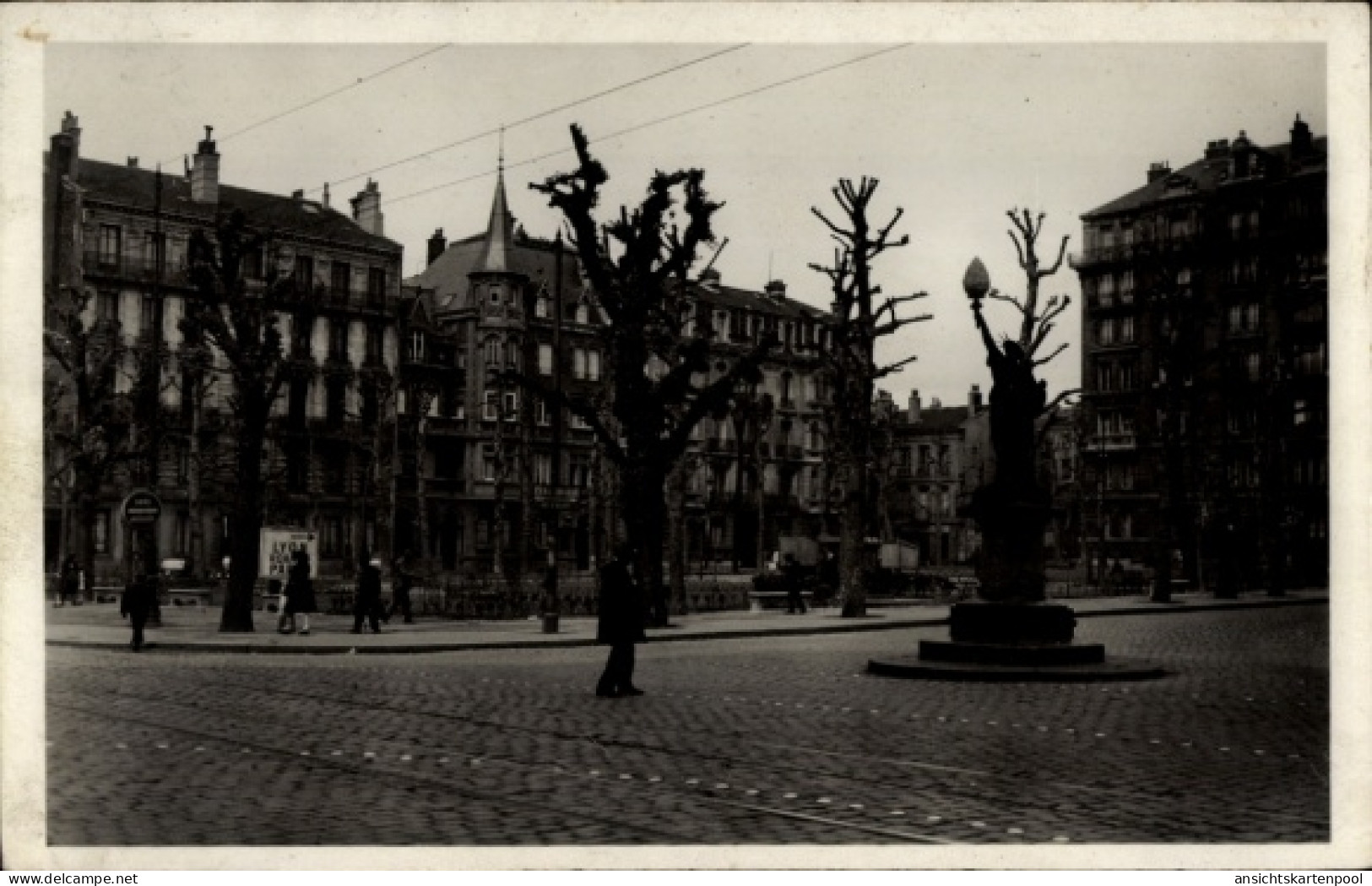CPA Saint Étienne Loire, Place Anatole France, Freiheitsstatue