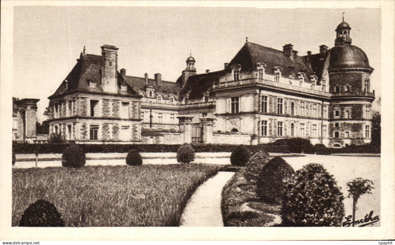 CPA Saint Georges Sur Loire Chateau de Serrant