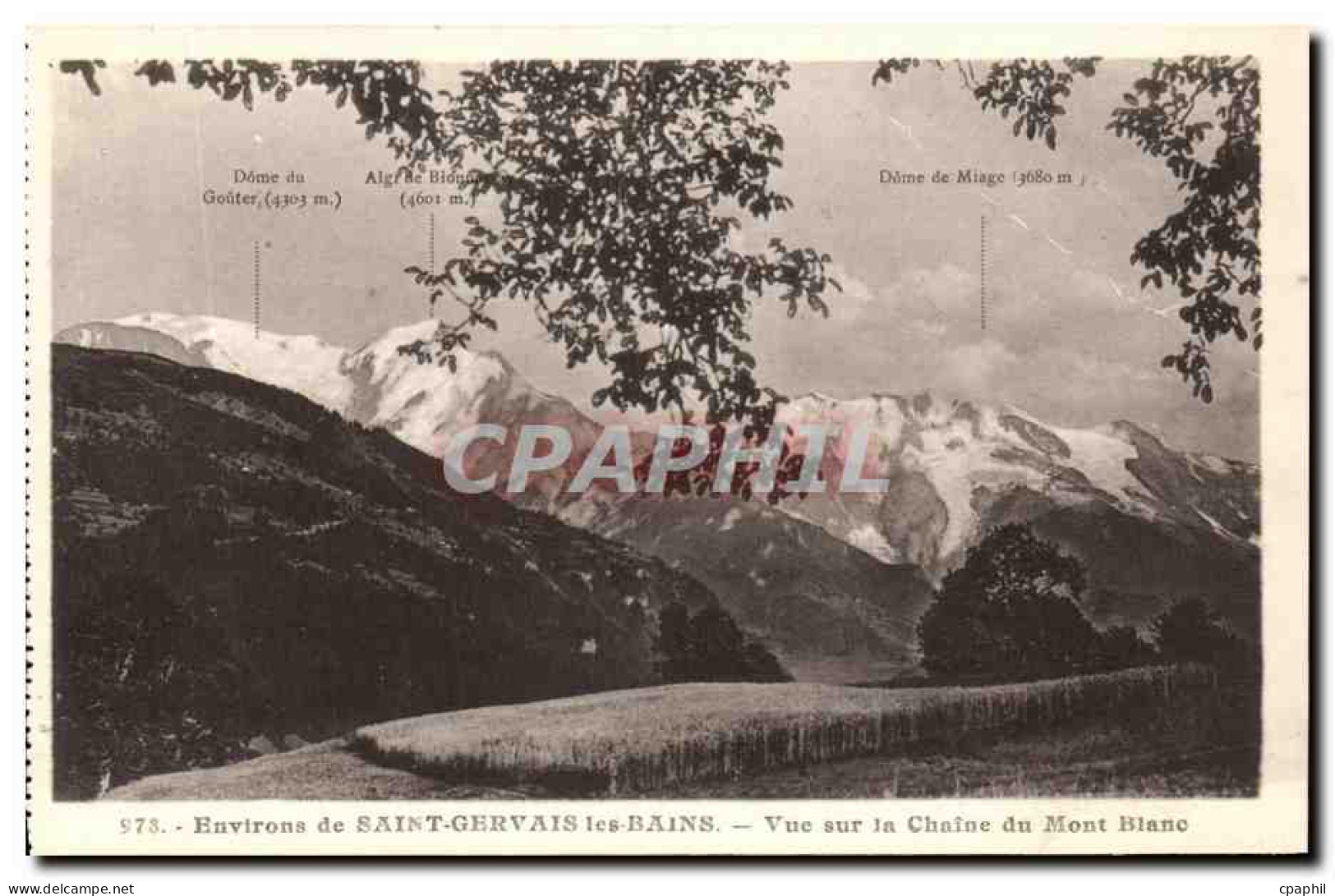 CPA Saint Gervais les Bains Vue Sur la Chaine du Mont Blanc