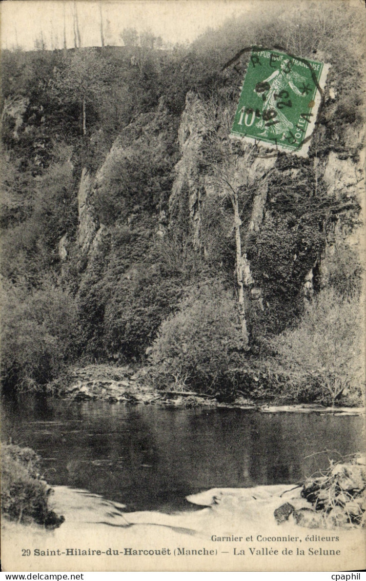 CPA Saint Hilaire Du Harcouet La Vallee De La Selune