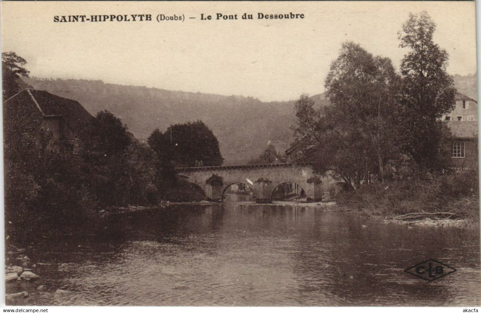 CPA SAINT-HIPPOLYTE Le Pont du Dessoubre (1115167)