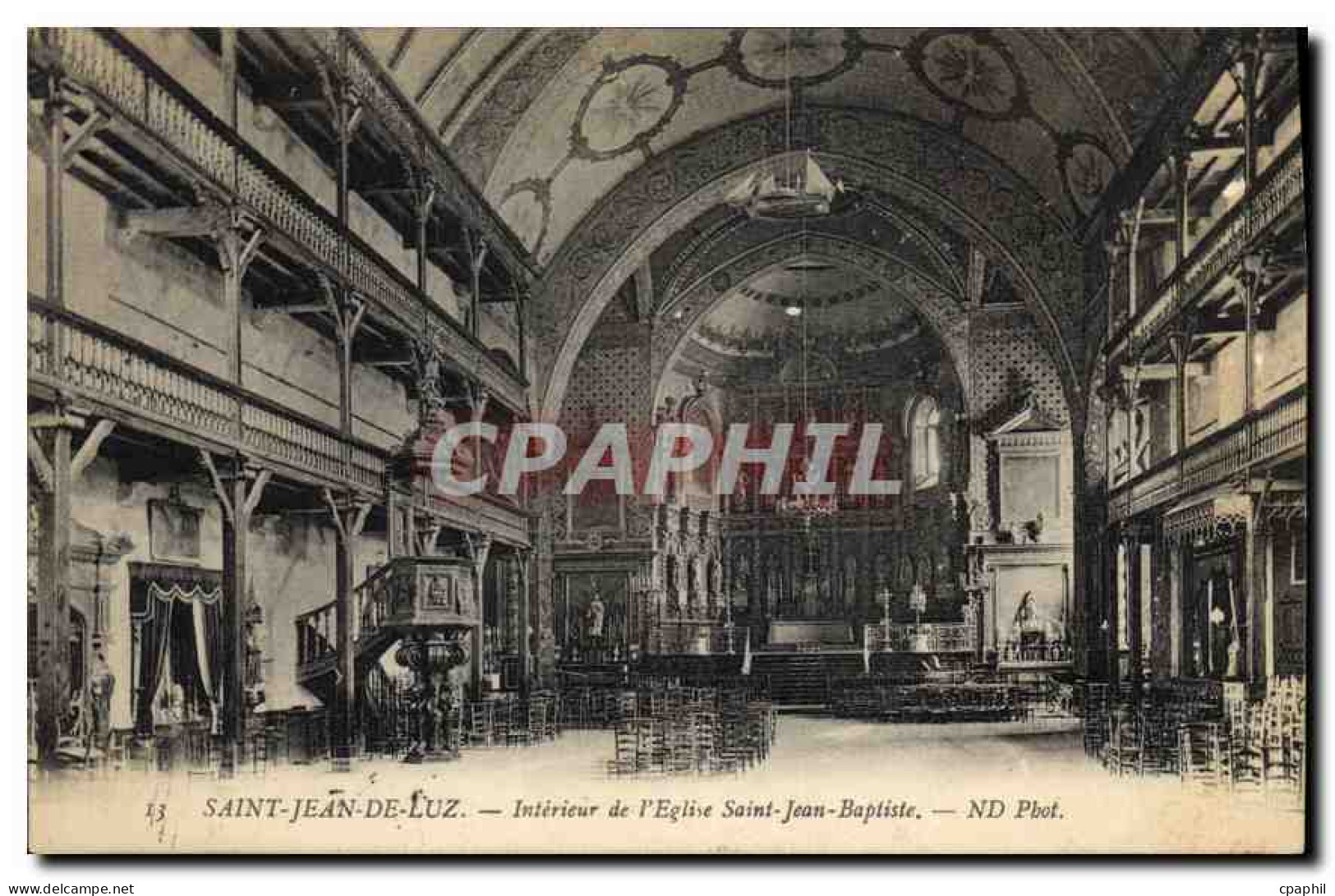 CPA Saint Jean de Luz Interieur de l'Eglise Saint Jean Baptiste