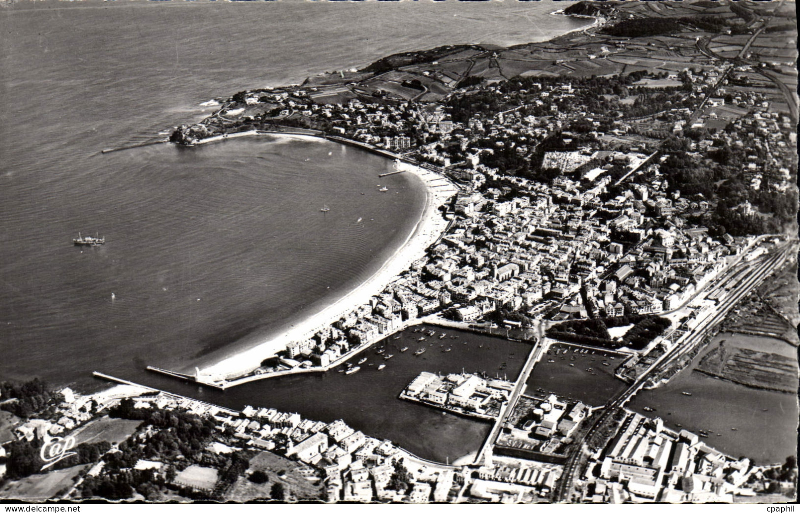 CPA Saint Jean de Luz vue Aerlenne