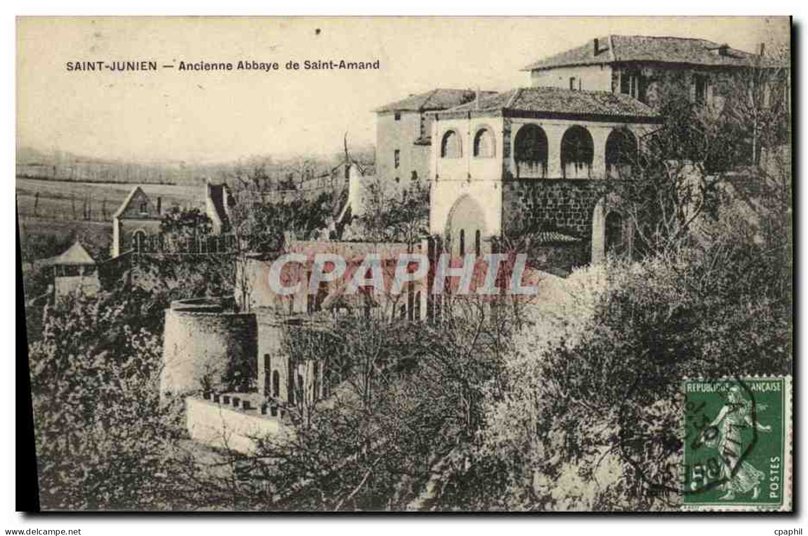 CPA Saint Junien Ancienne Abbaye de Saint Amand