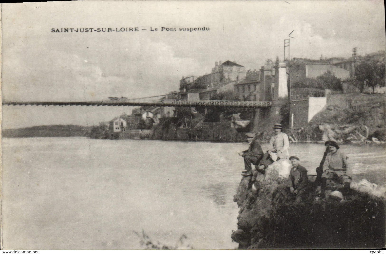 CPA Saint Just sur Loire Le Pont suspendu