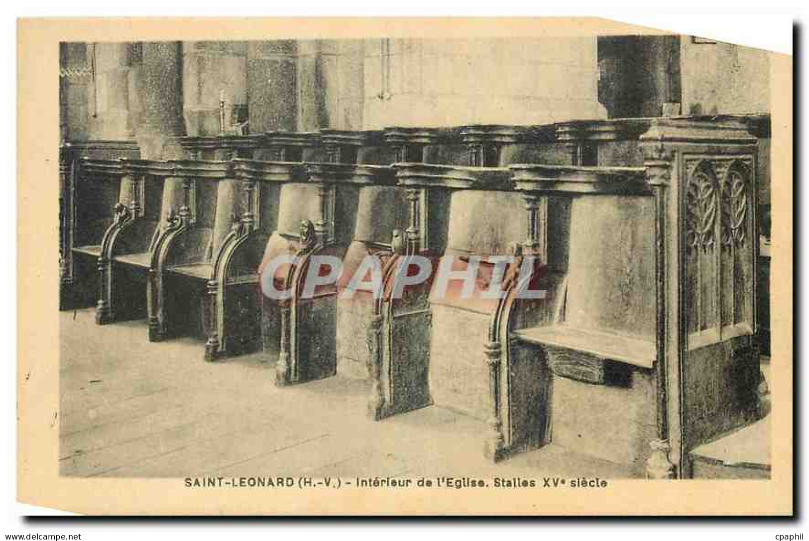 CPA Saint Leonard H V Interieur de l'Eglise Stalles