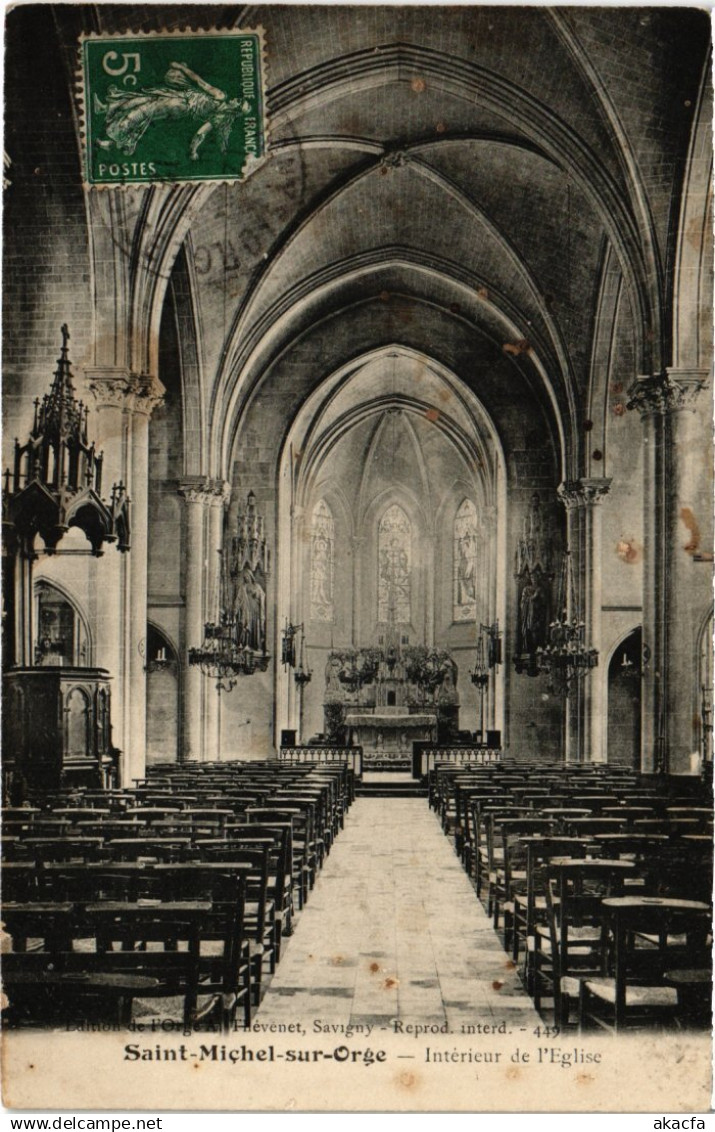 CPA SAINT-MICHEL-sur-ORGE Interieur de l'Eglise (1354619)