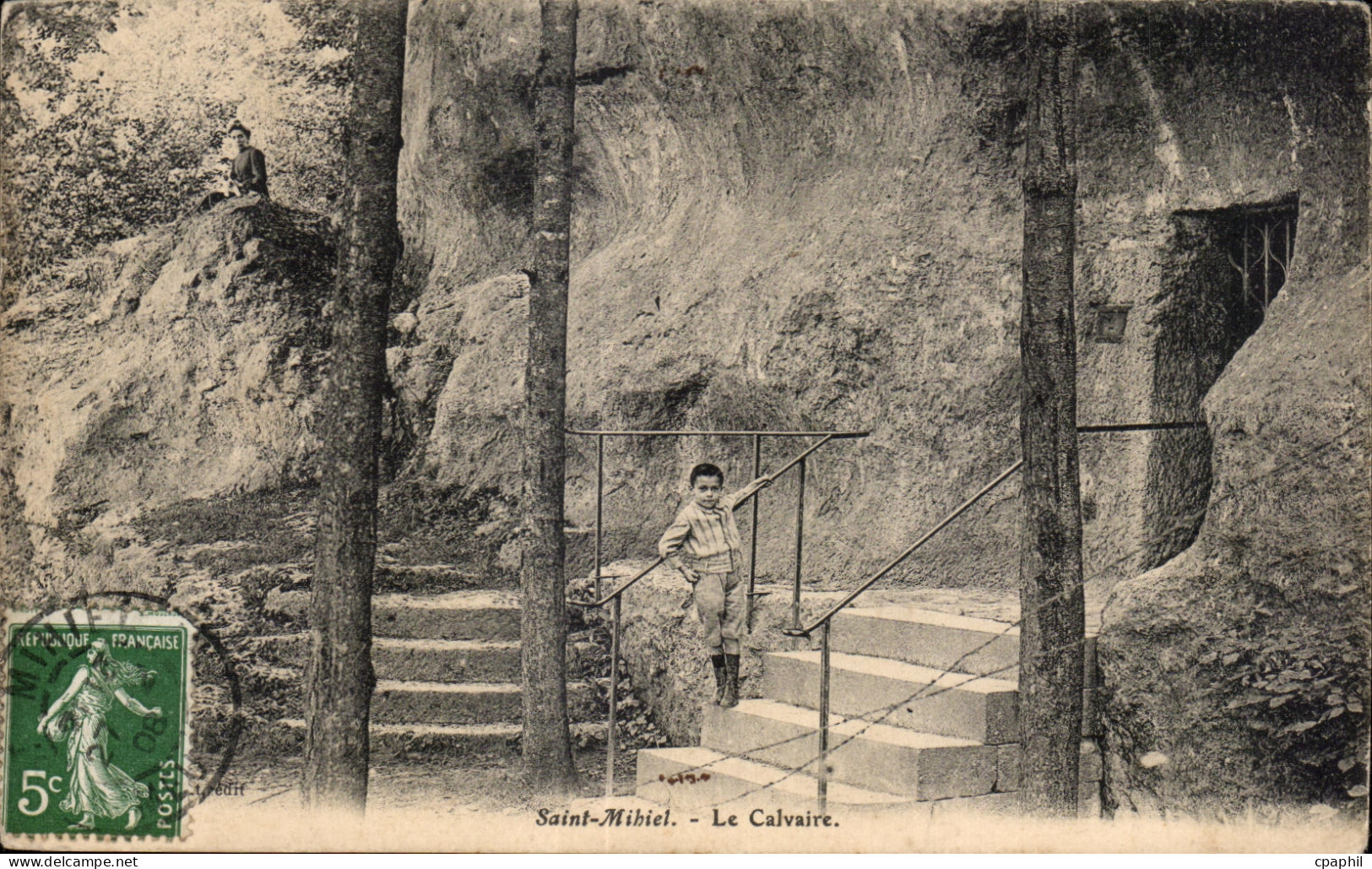CPA Saint Mihiel Le Calvaire Enfant