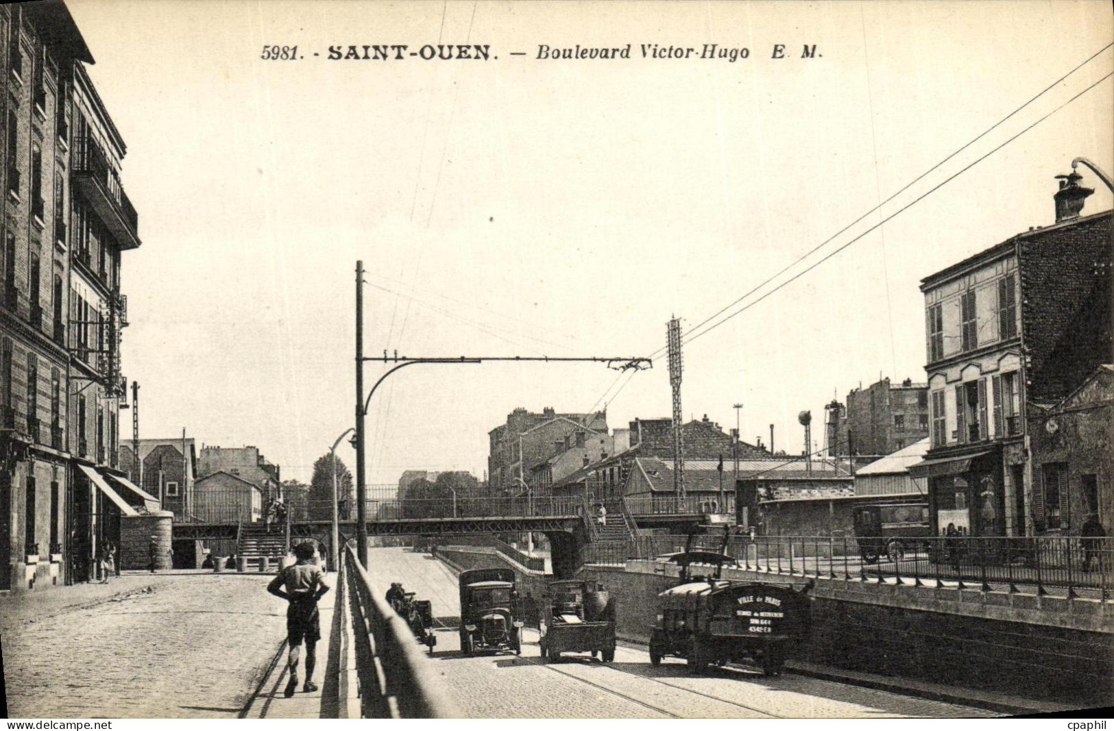 CPA Saint Ouen Boulevard Victor Hugo