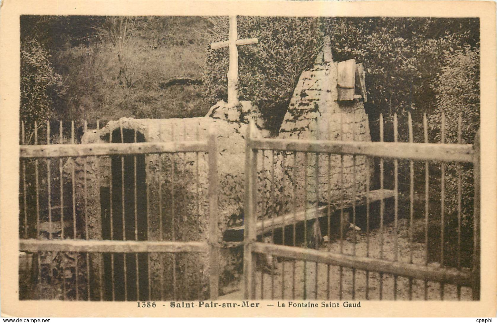 CPA Saint Pair sur Mer La Fontaine Saint Gaud