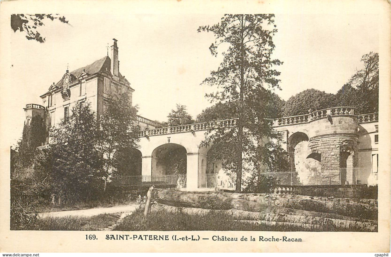 CPA Saint Paterne I et L Chateau de la Roche Racan