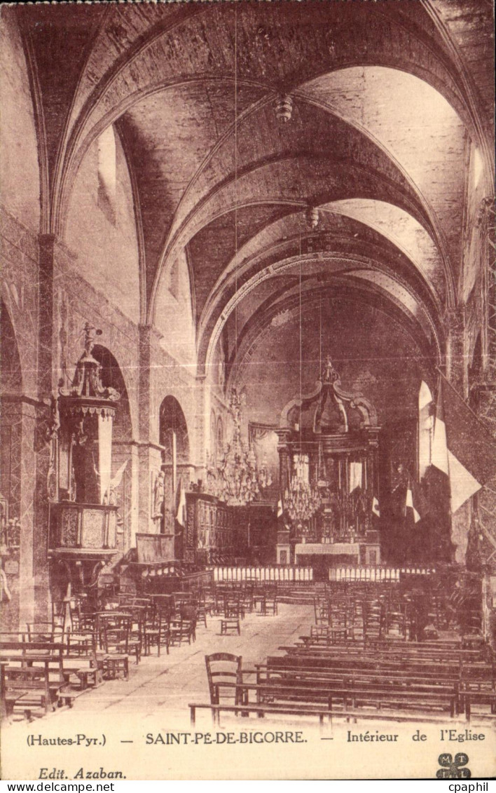 CPA Saint Pe De Bigorre Interieur de I Eglise