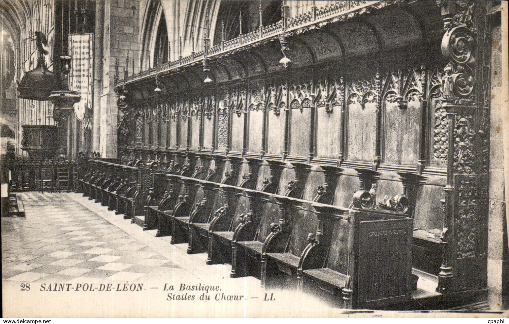 CPA Saint Pol De Leon La Basilique Stailes du Choeur