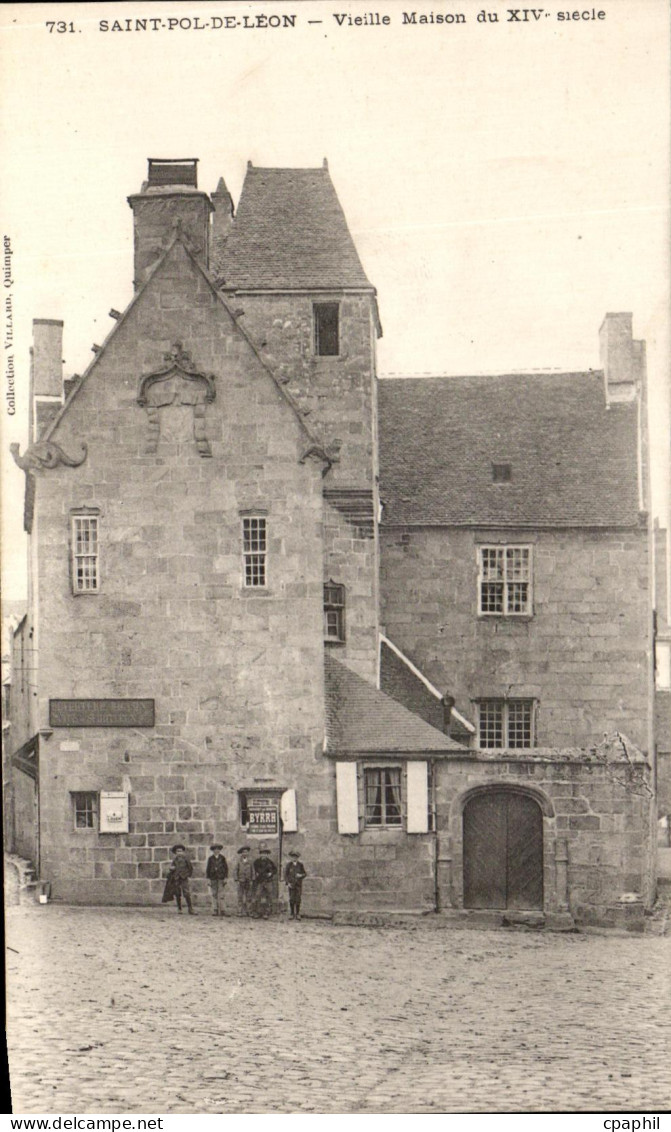 CPA Saint Pol de Leon Vielle Maison au 14eme Siecle