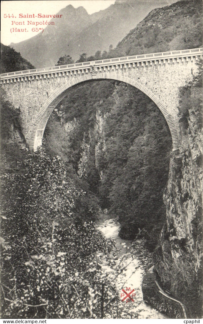 CPA Saint Sauveur Pont Napoleon