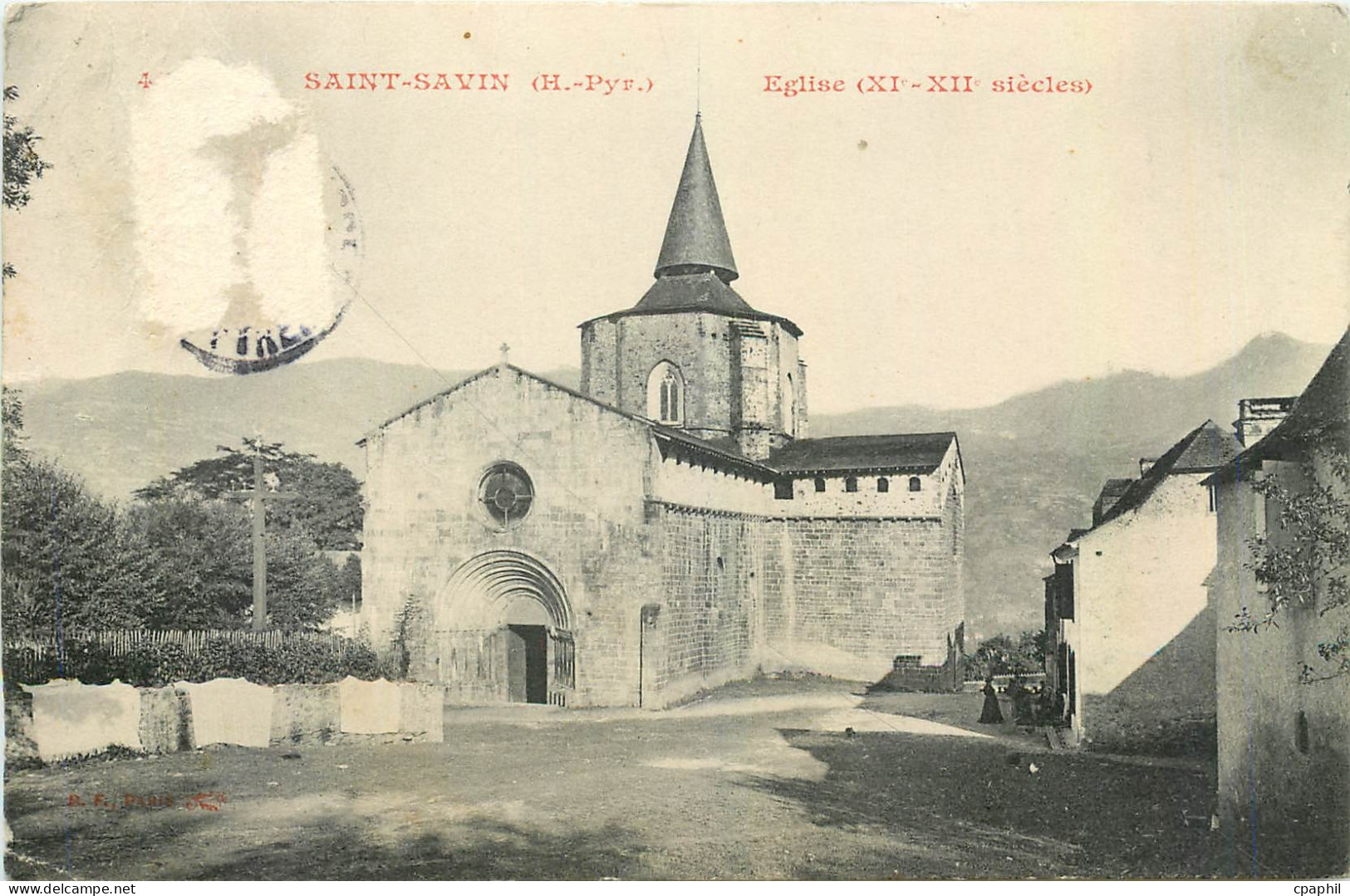 CPA Saint Savin H Pyr Eglise