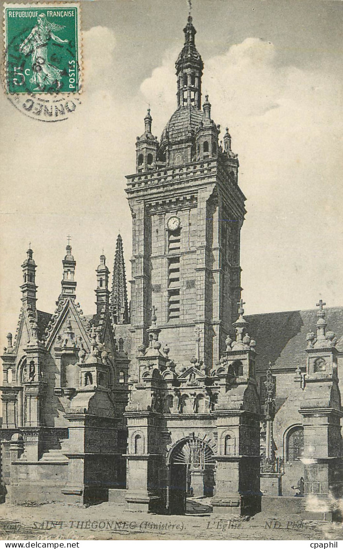 CPA Saint Thegonnec Finistere L Eglise