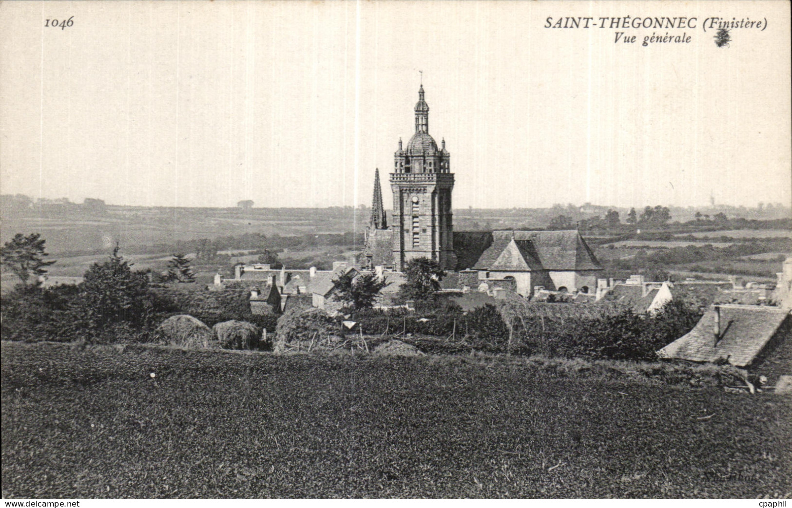 CPA Saint Thegonnec (Finistere) Vue generale