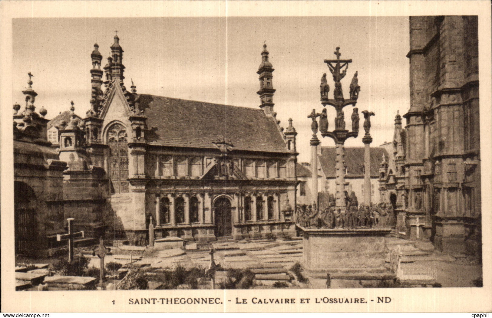 CPA Saint Thegonnec Le Calvaire Et L Ossuaire
