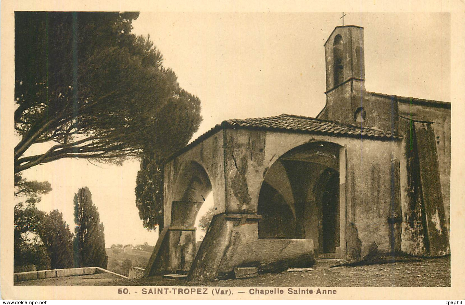 CPA Saint Tropez Var Chapelle Sainte Anne