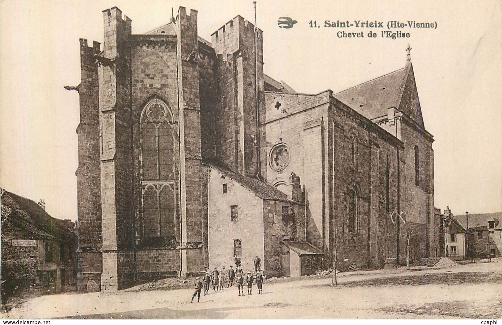 CPA Saint Yrieix (Hte Vienne) Chevetde l'Eglise