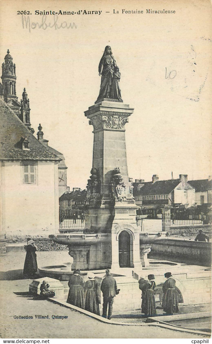 CPA Sainte Anne d'Auray La Fontaine Miraculeuse