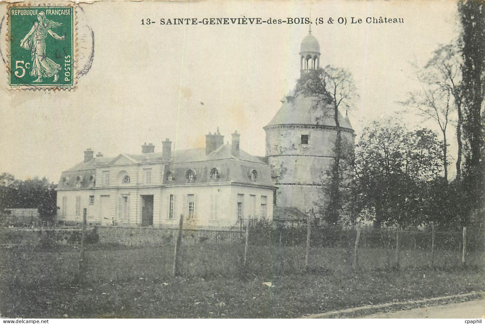 CPA Sainte Genevieve des Bois S et O Le Chateau