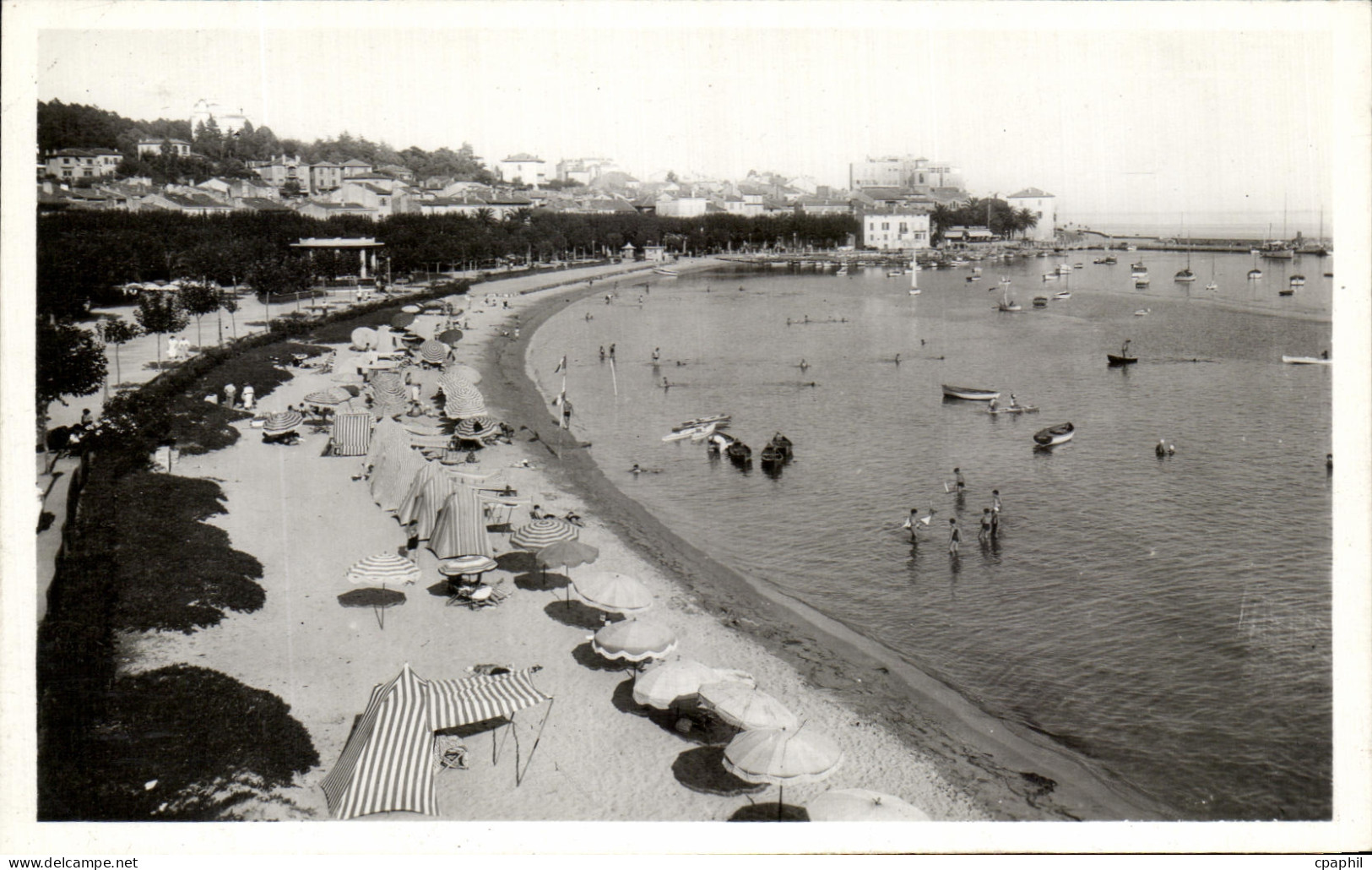 CPA Sainte Maxime Sur Mer La Plage