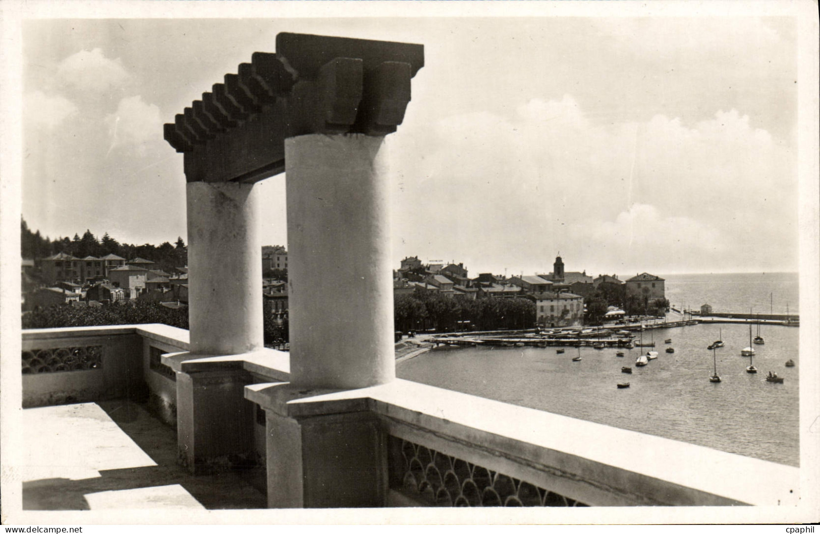 CPA Sainte Maxime Sur Mer Vue Du Port