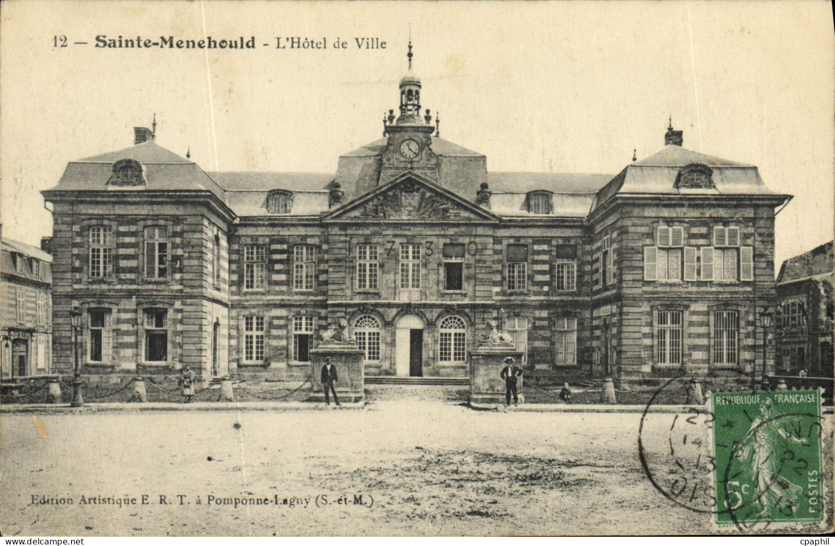 CPA Sainte Menehould L'Hotel De Ville