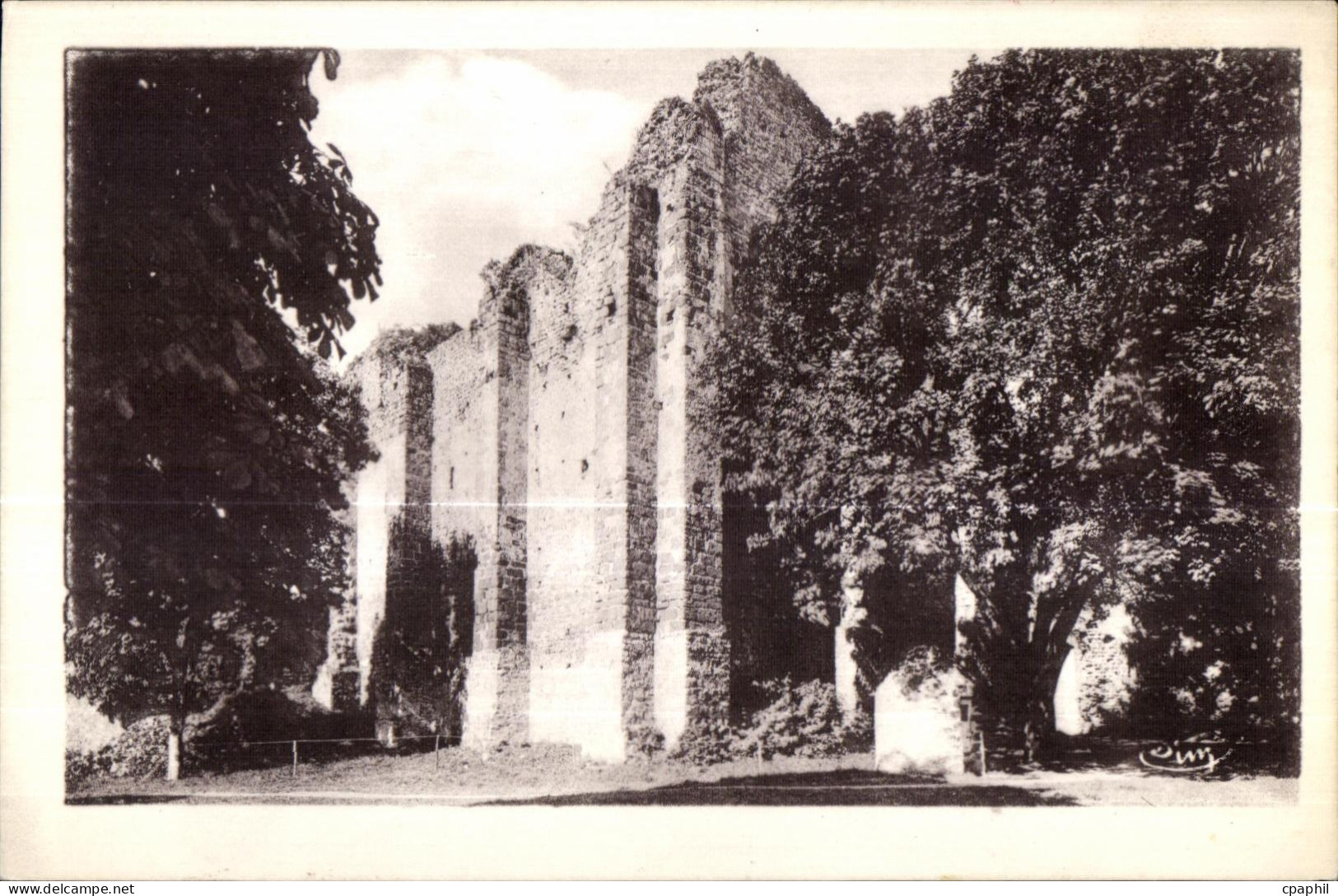 CPA Sainte suzanne mayenne le Donjon construit par le vicomte de beaumont