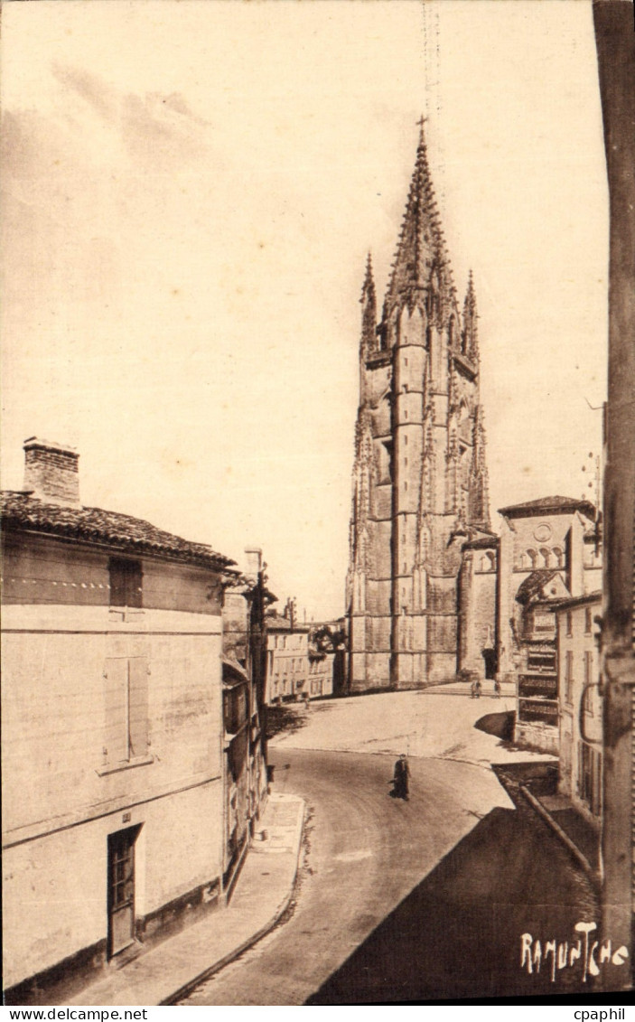 CPA Saintes Eglise Saint Eutrope