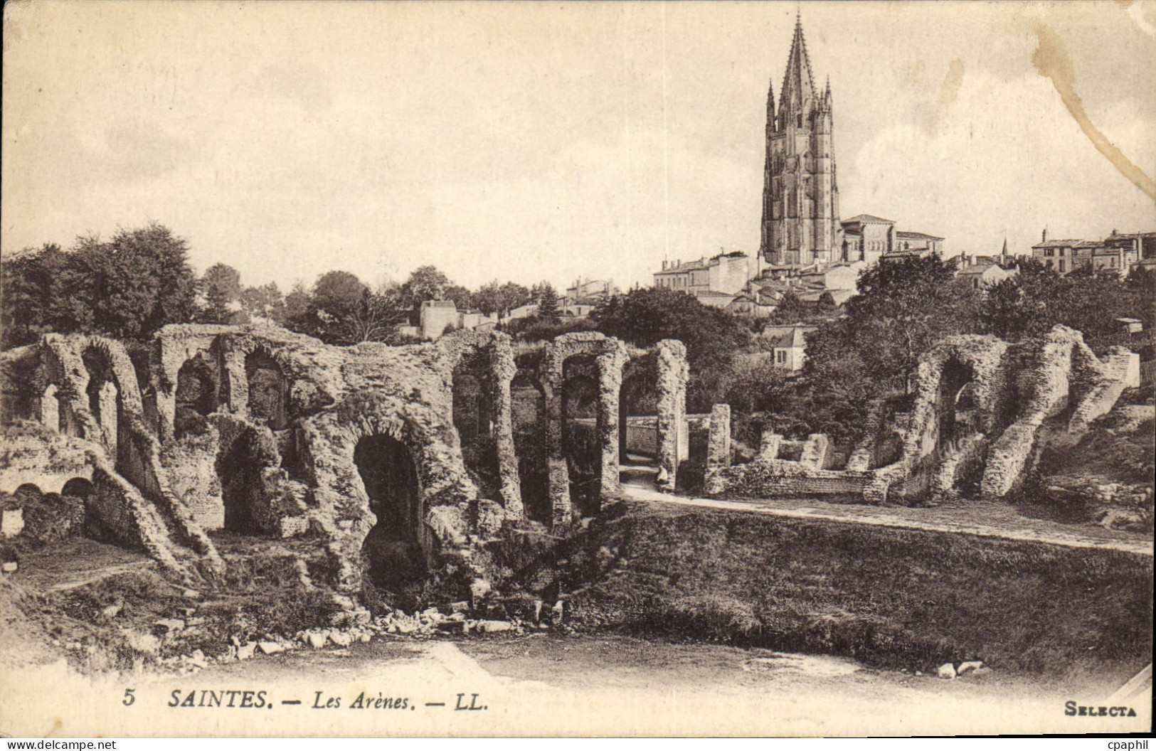 CPA Saintes Les Arenes