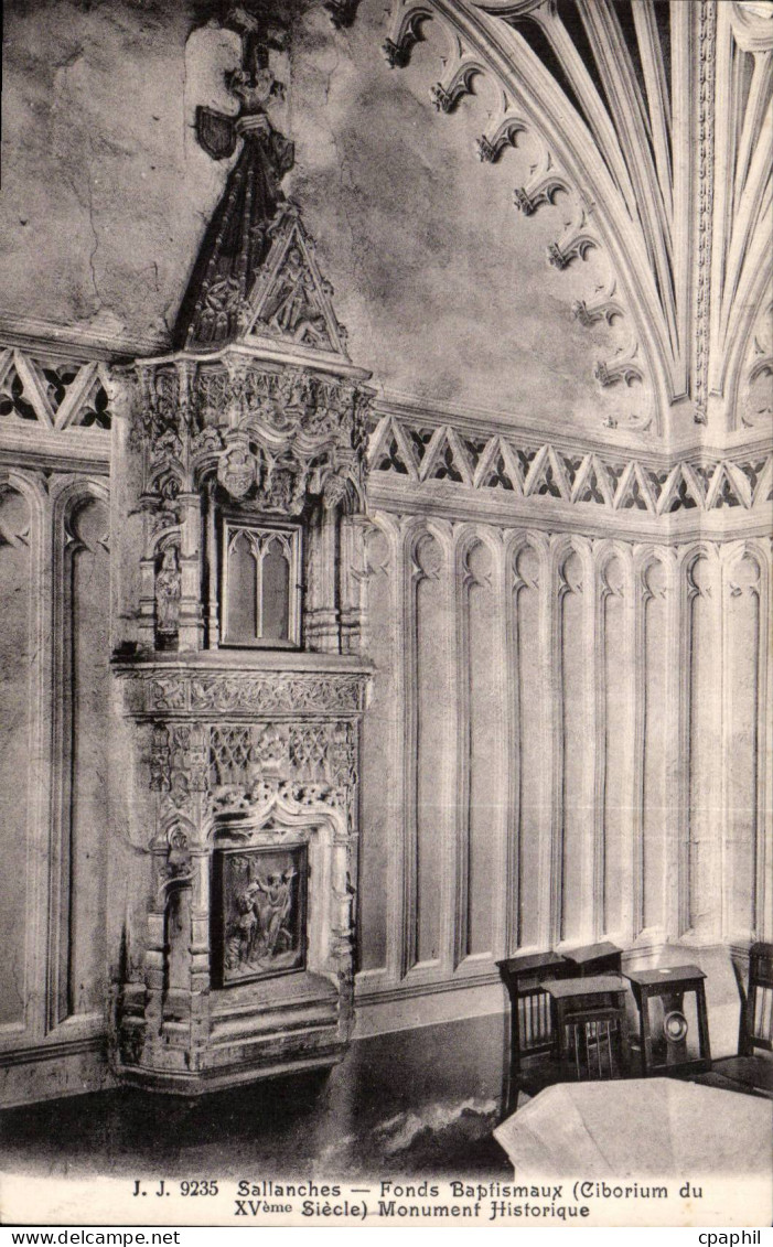 CPA Sallanches Fonds baptismaux Ciborium du 15eme