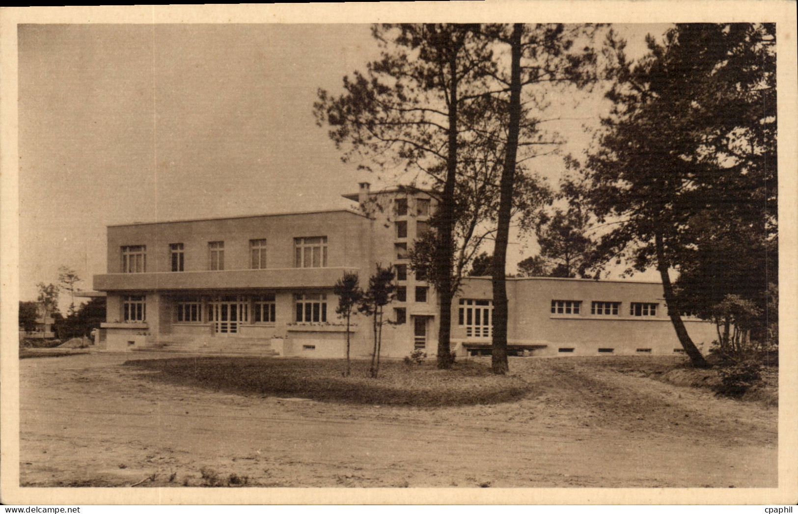 CPA SAnatorium de la Bucaille Aincourt Direction et avenue du personnel