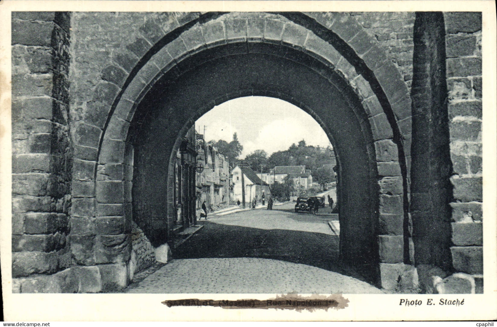CPA Sarralbe Rue Napoleon 1er