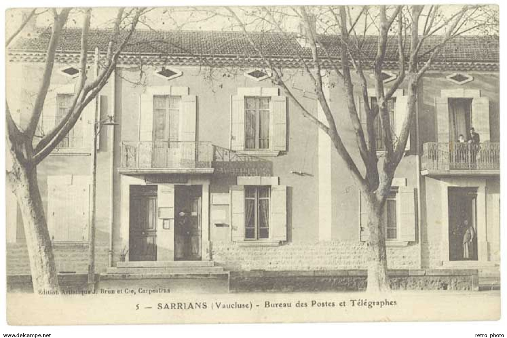 Cpa Sarrians - Bureau des Postes et Télégraphes