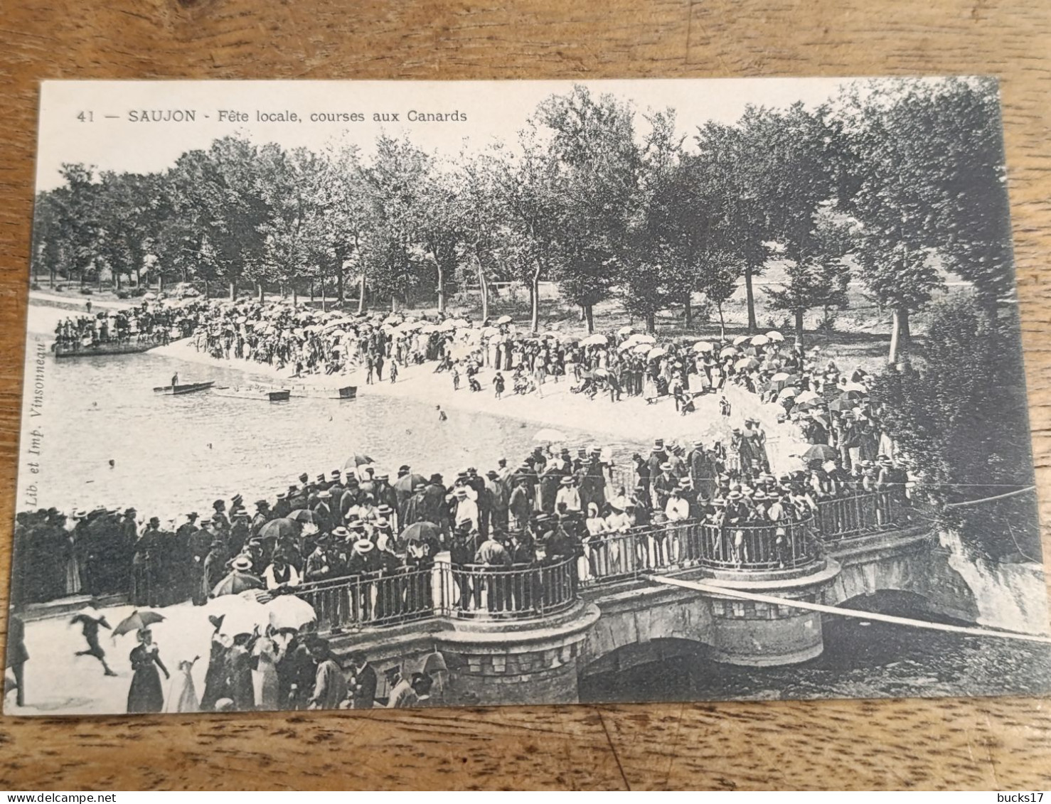 CPA Saujon (17) - fête locale, courses aux canards