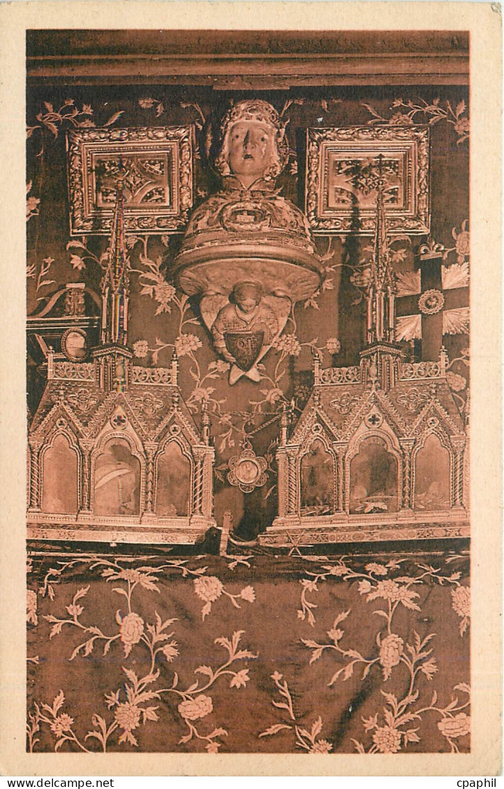 CPA SAULIEU(Cote-d'or)-Basilique St Andoche